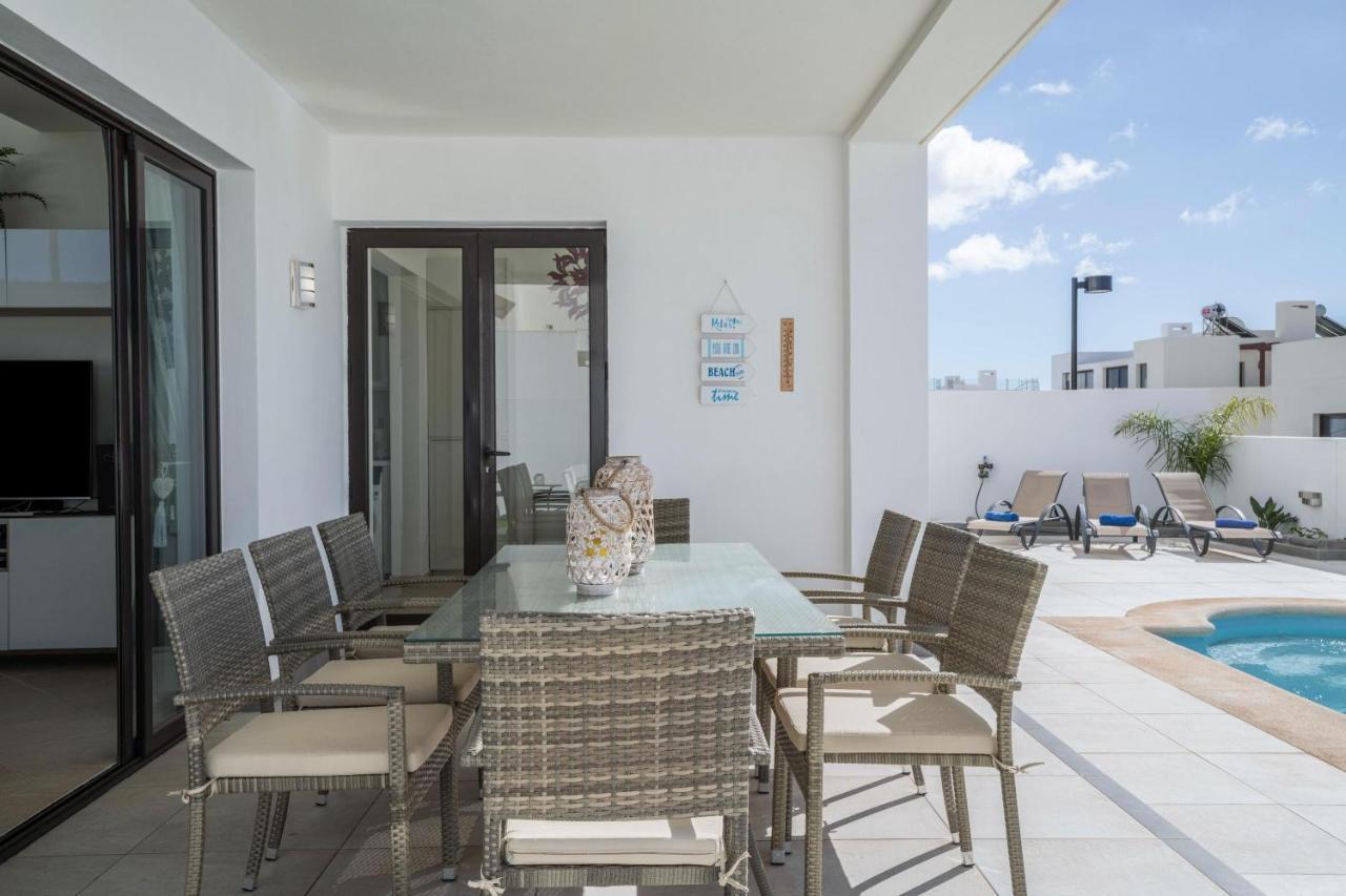 Casa Dubh Linn Playa Blanca  Ngoại thất bức ảnh