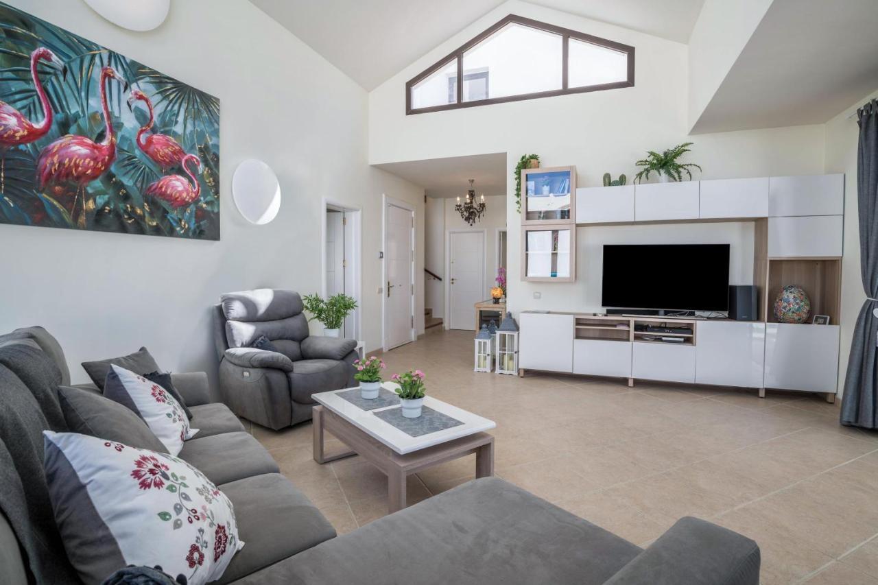 Casa Dubh Linn Playa Blanca  Ngoại thất bức ảnh
