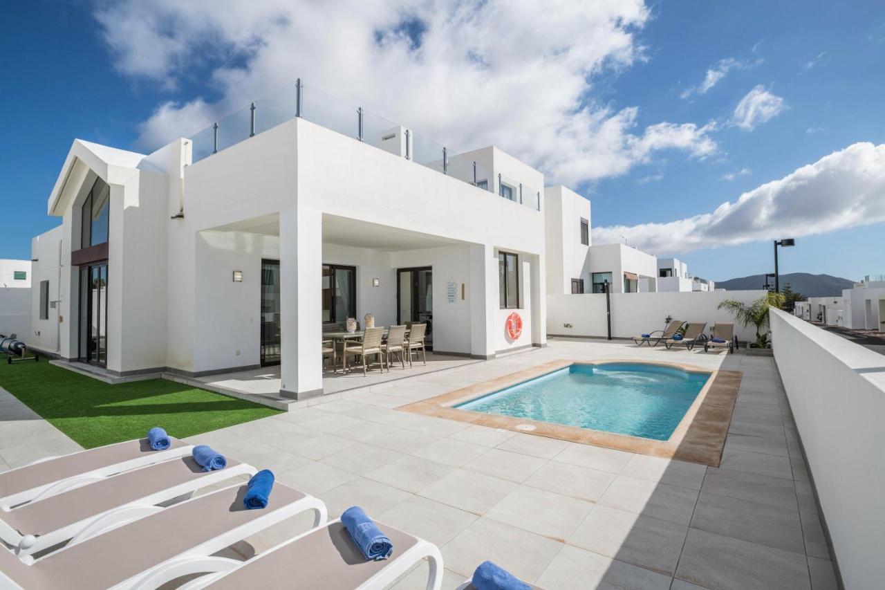 Casa Dubh Linn Playa Blanca  Ngoại thất bức ảnh
