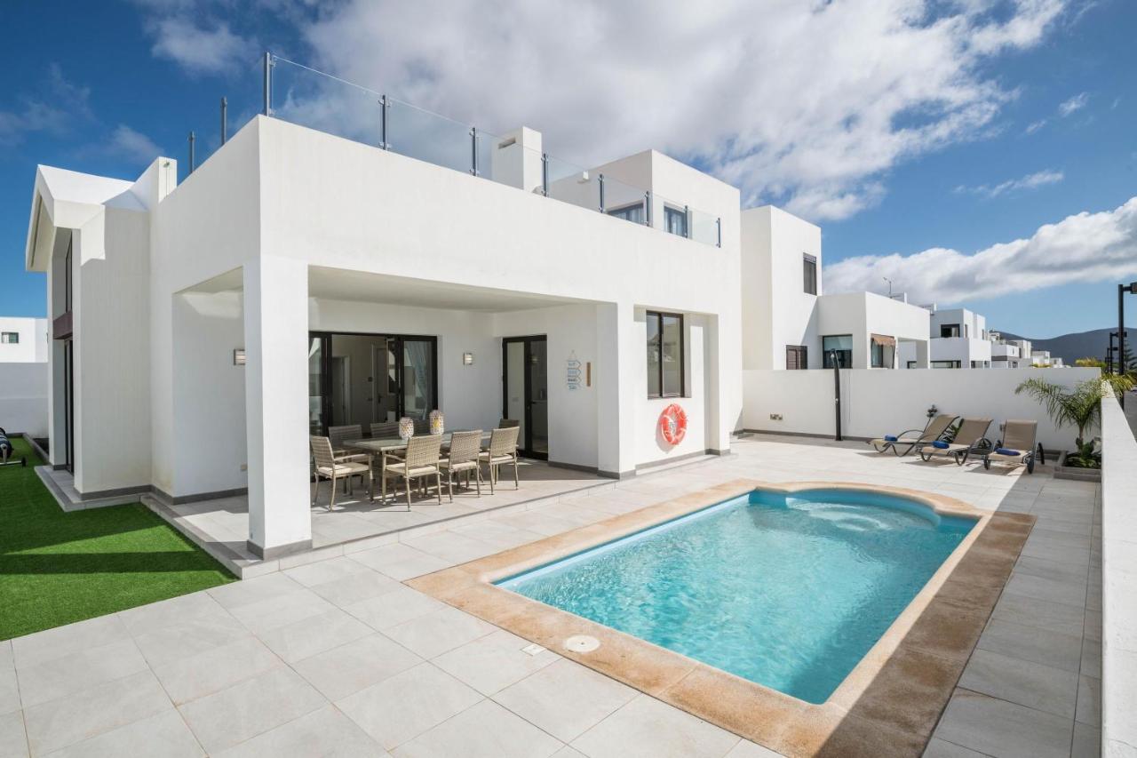 Casa Dubh Linn Playa Blanca  Ngoại thất bức ảnh